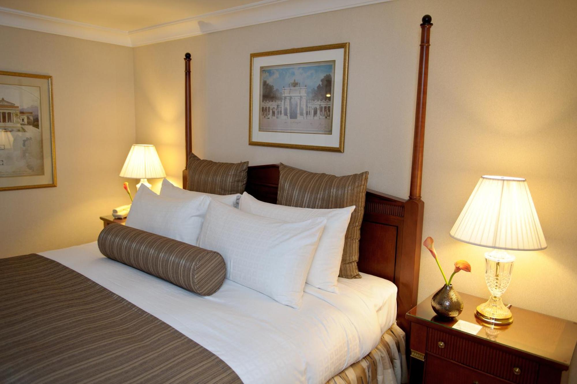 The Waterside Inn 미시소거 객실 사진
